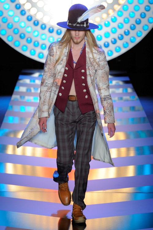 John-Galliano-ss2012-menswear 2