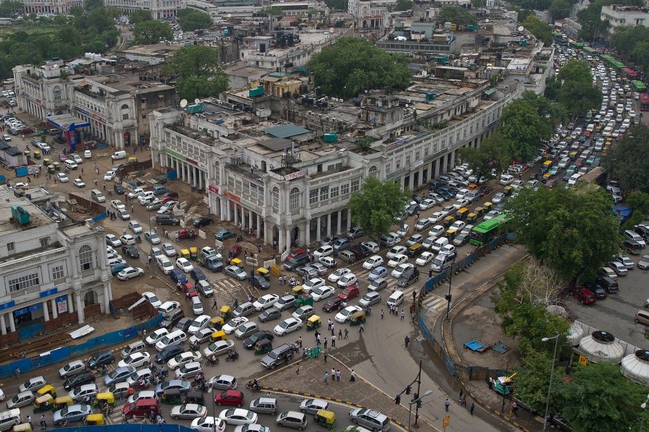 power-outage-halts-traffic